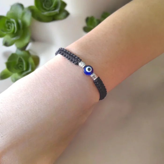 blue eye bracelet